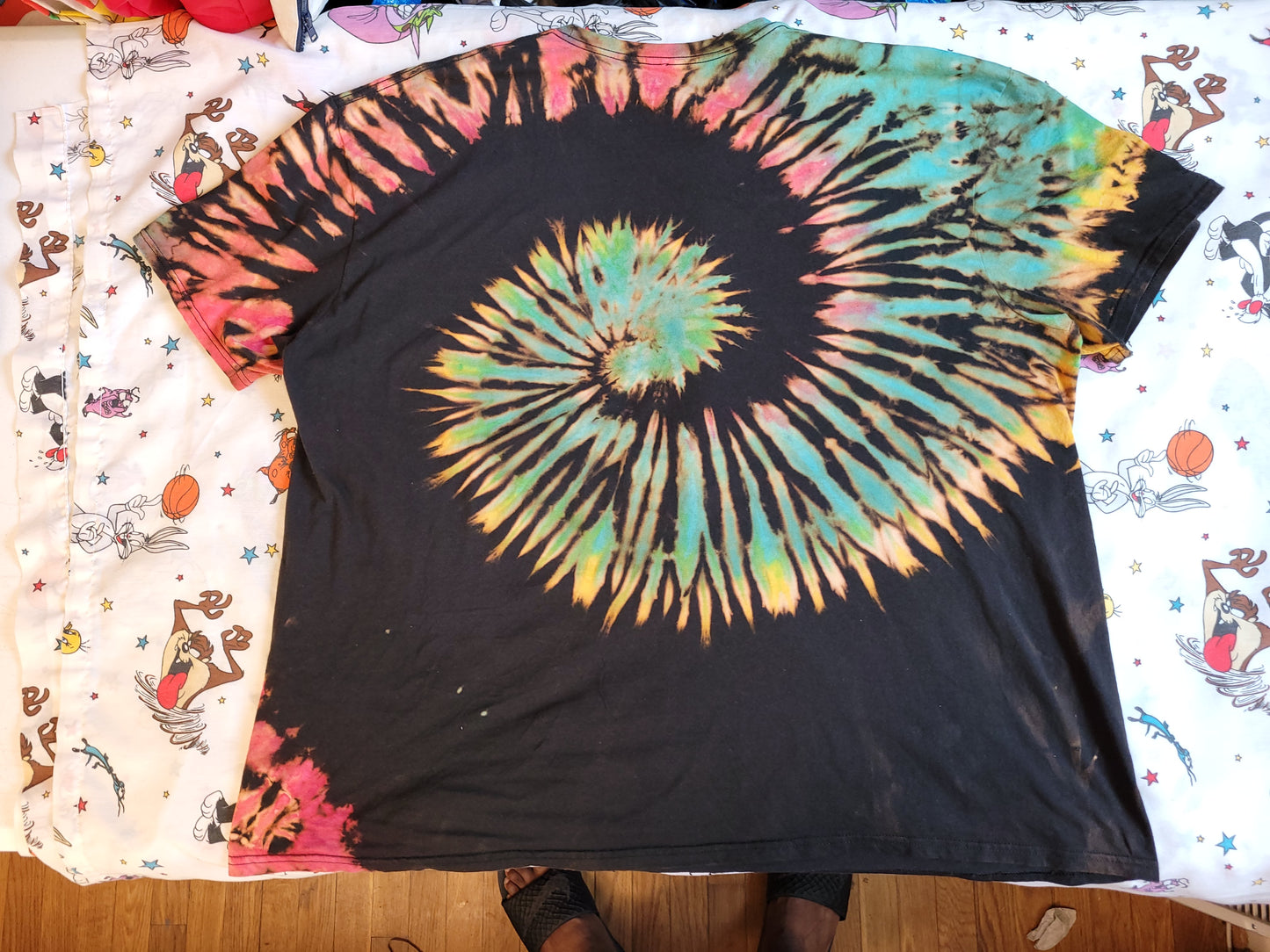 Super Mario Reverse Tie Dye Tee