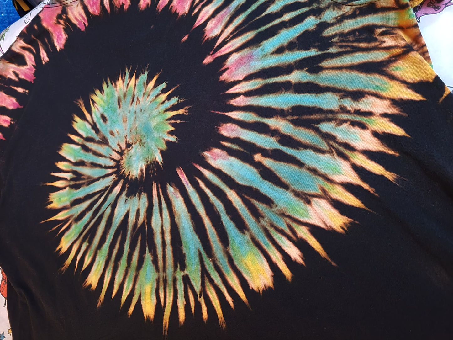 Super Mario Reverse Tie Dye Tee