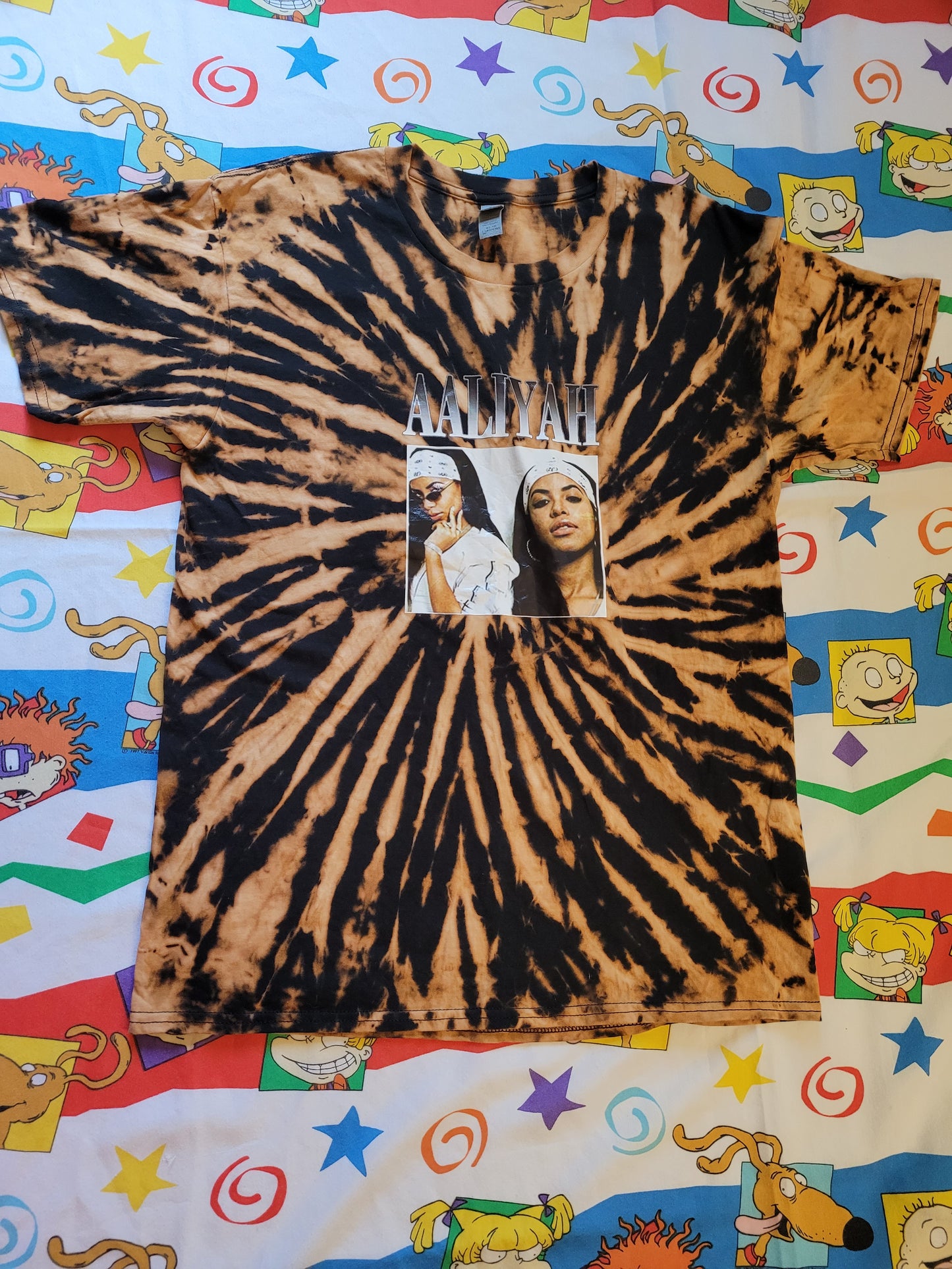 Y2K Aaliyah tie dye Tee Shirt Sz LG