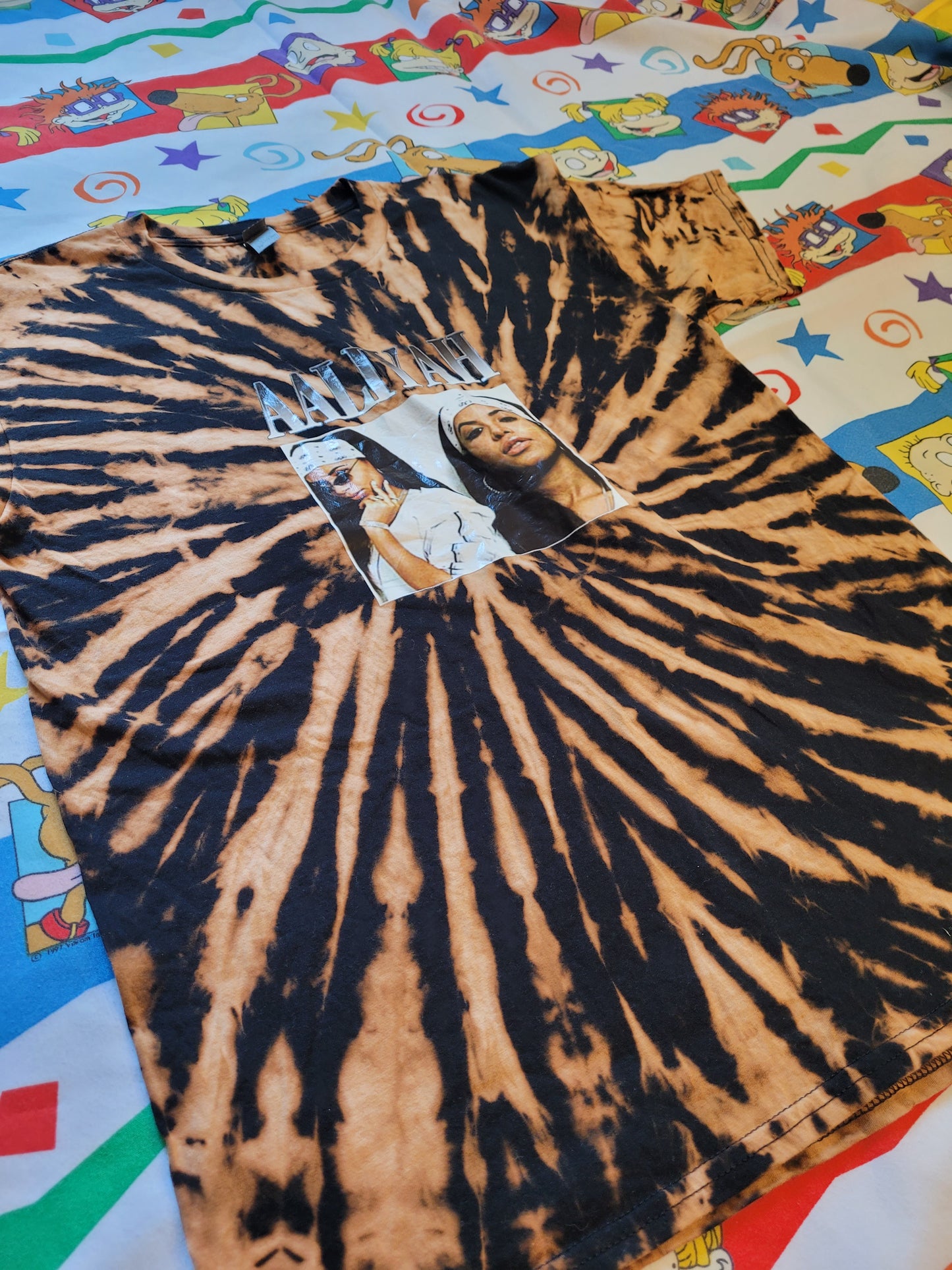 Y2K Aaliyah tie dye Tee Shirt Sz LG