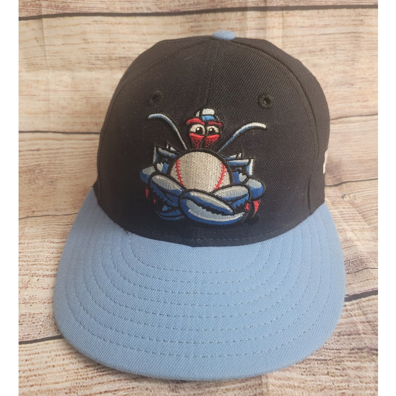 Vintage New Era MiLB Lakewood BlueClaws baseball fitted hat