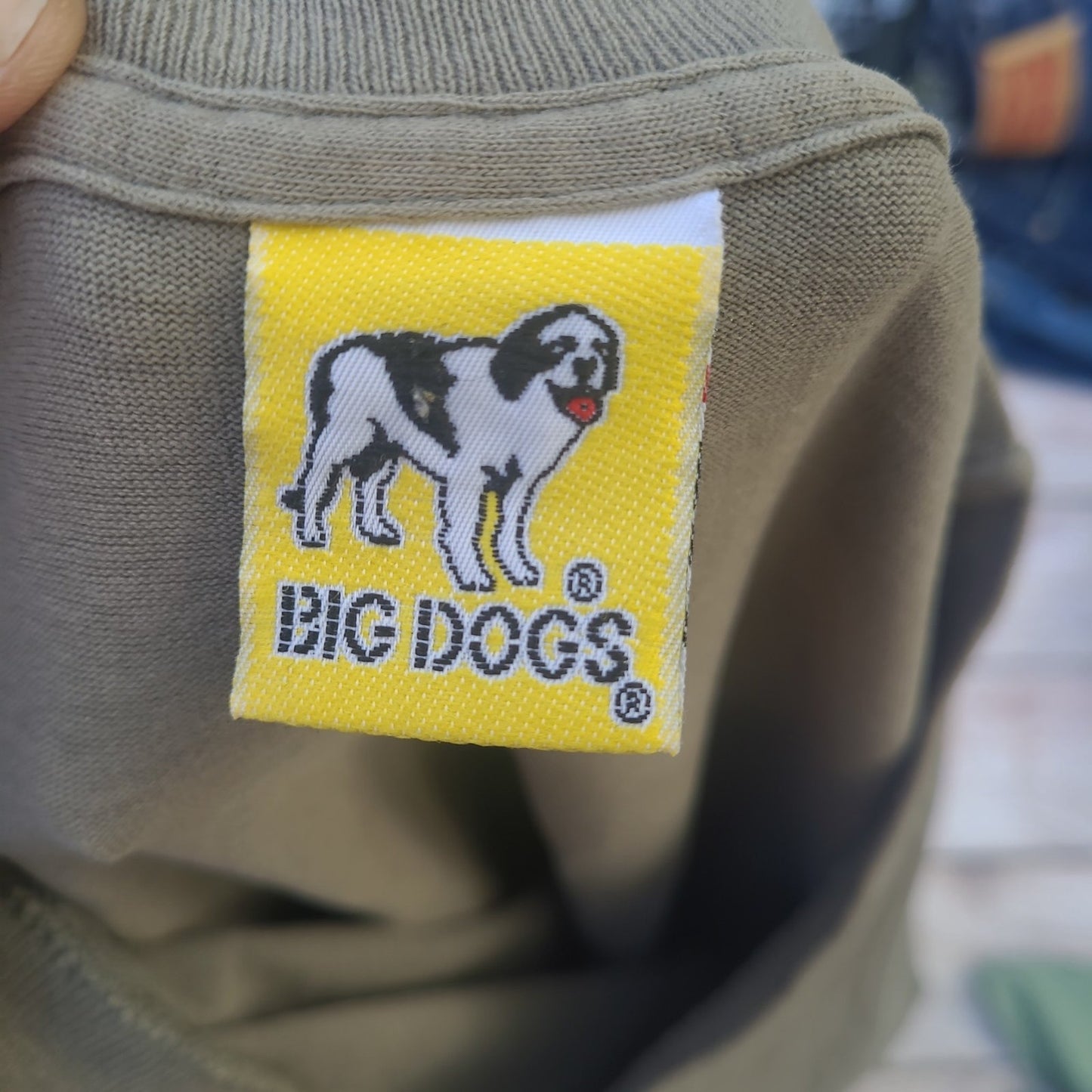 Vintage Big Dogs x Taco Bell Yo Quiero tee shirt