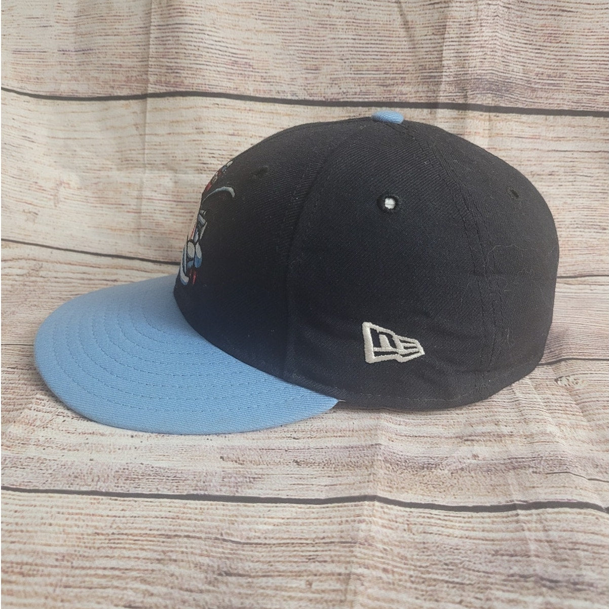Vintage New Era MiLB Lakewood BlueClaws baseball fitted hat