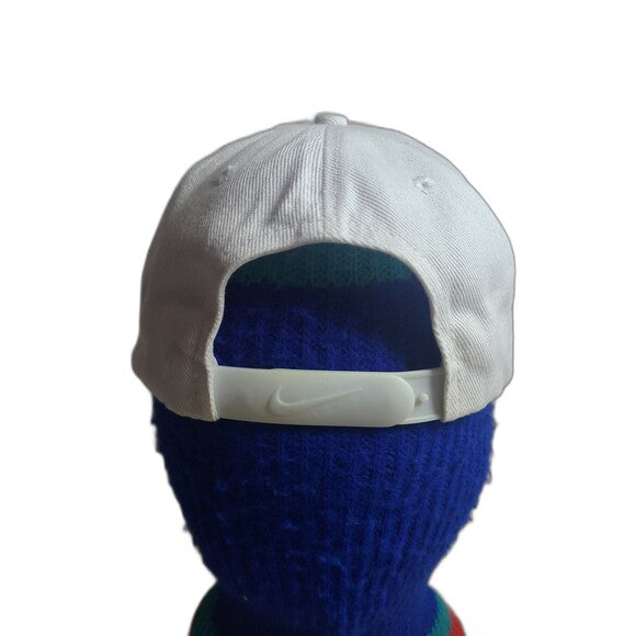 Back view of white tag Nike cap 90s with adjustable strap and classic vintage design