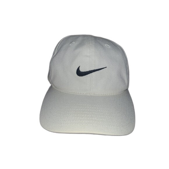 White Nike cap with black swoosh logo vintage style white tag Nike cap 90s