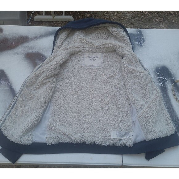 Vtg Abercrombie and Fitch Fur zip Hoodie