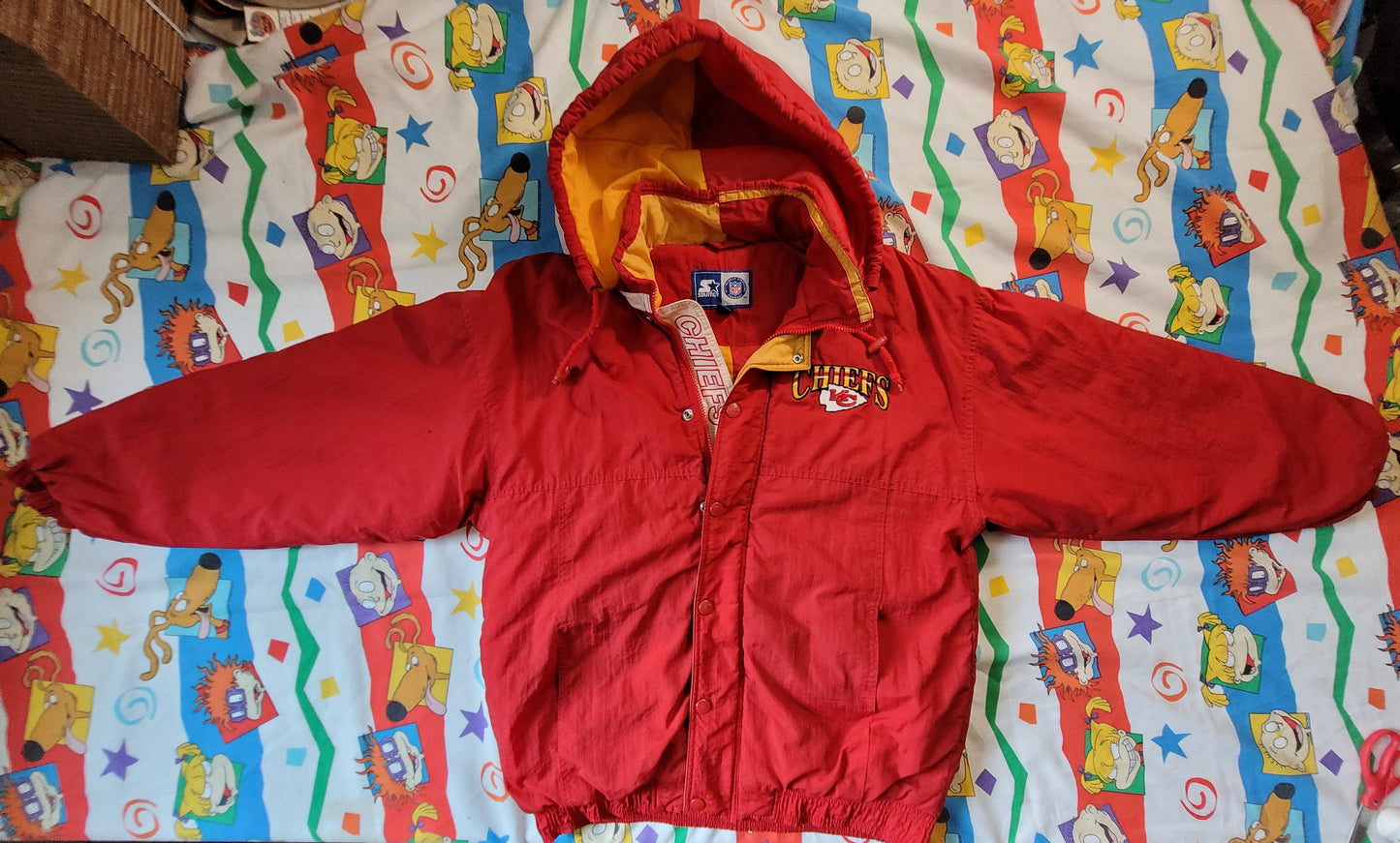 #retrovintagethrift#, #blackownedthrift#, #raptees#
