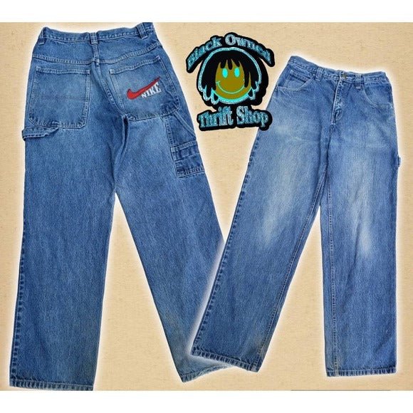 #retrovintagethrift#, #blackownedthrift#, #raptees#