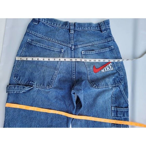 #retrovintagethrift#, #blackownedthrift#, #raptees#
