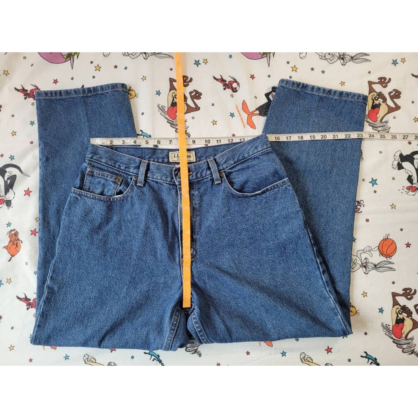 #retrovintagethrift#, #blackownedthrift#, #raptees#