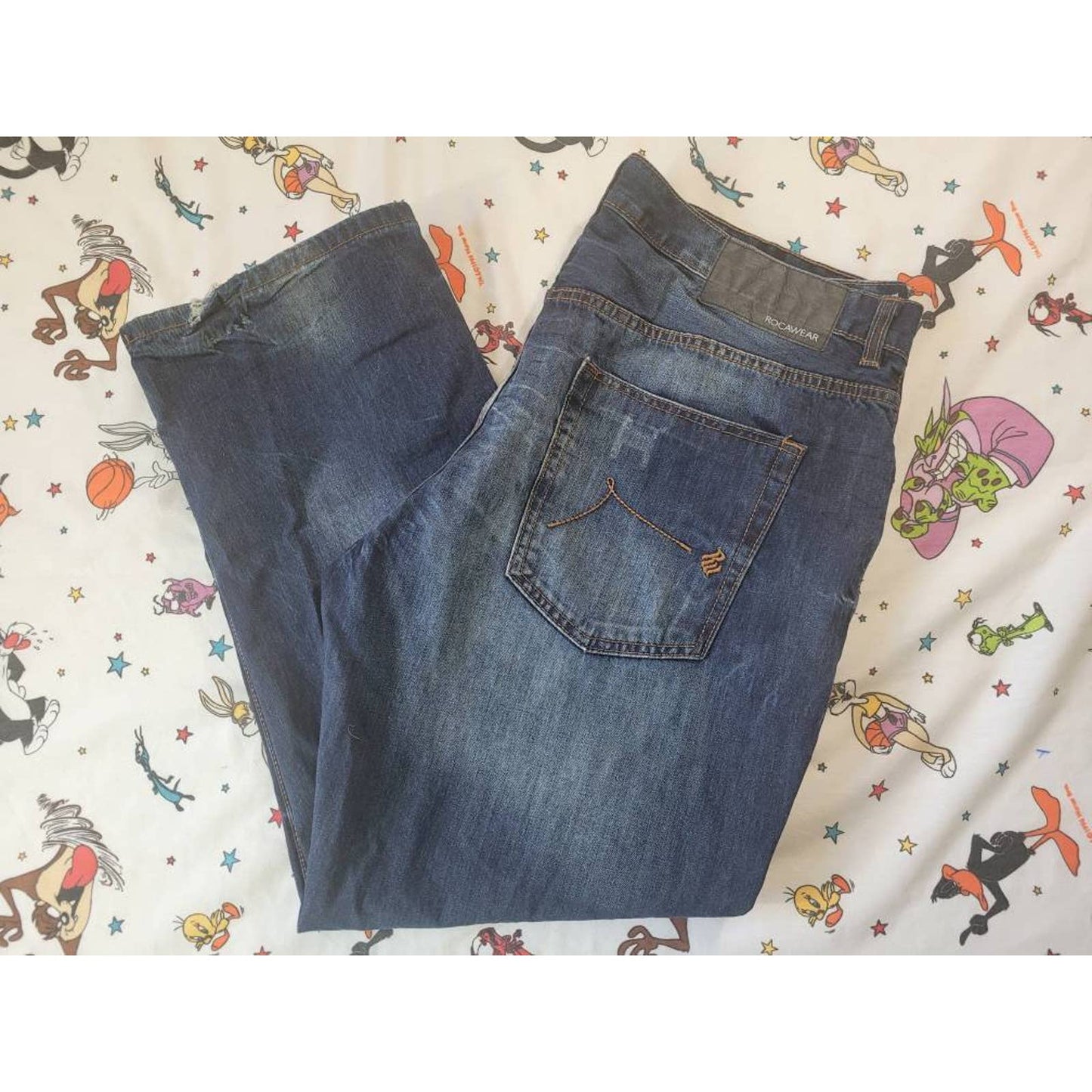 #retrovintagethrift#, #blackownedthrift#, #raptees#