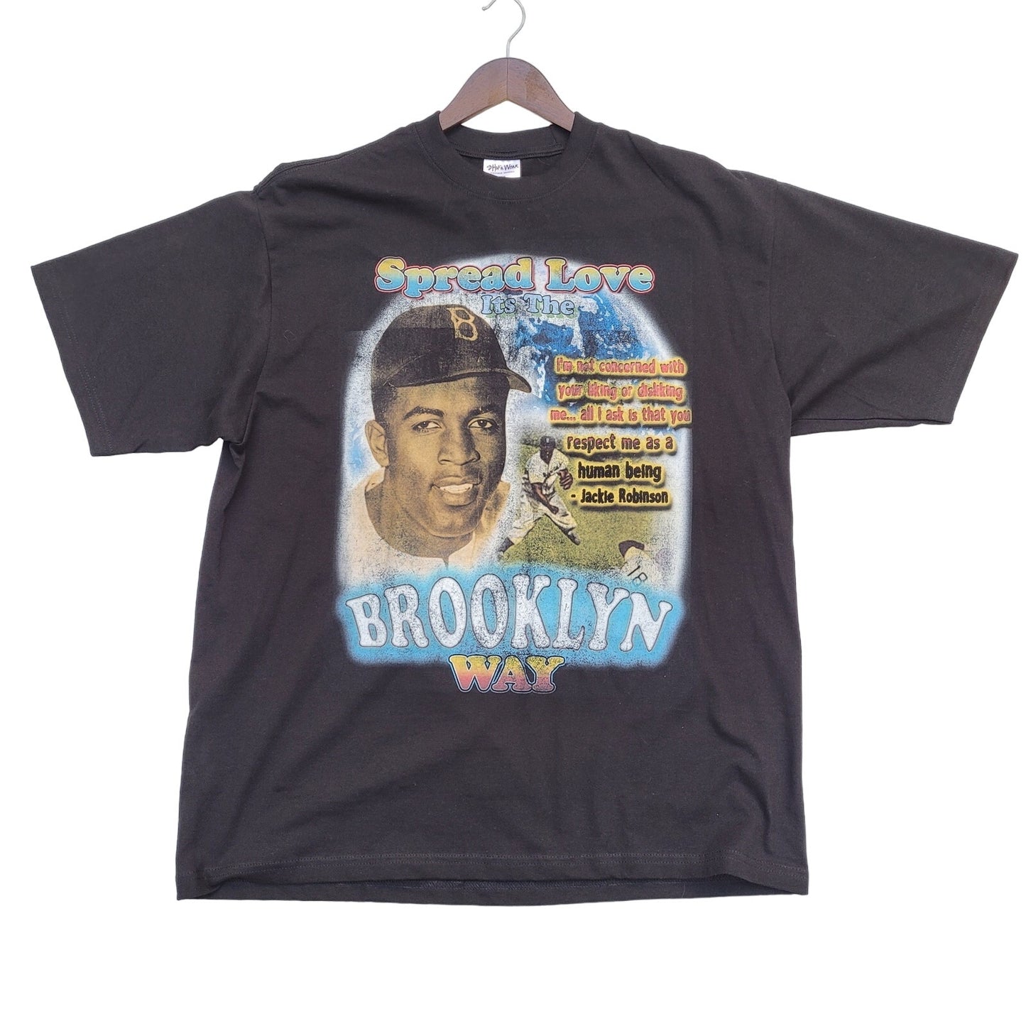 Brooklyn Jackie Spread Love Shakawear tee