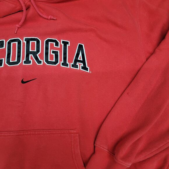 Red center swoosh Nike Bulldogs hoodie with Georgia text and front pocket
