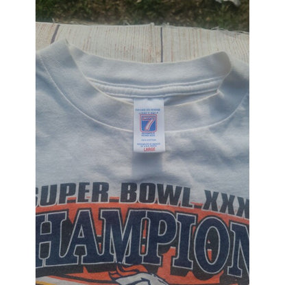 Vintage Denver Broncos Superbowl XXXII Logo 7 tee shirt