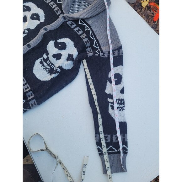 Misfits Cardigan Sweater Button up Acrylic Knit