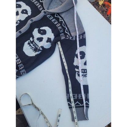Misfits Cardigan Sweater Button up Acrylic Knit
