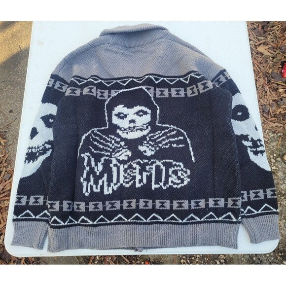 Misfits Cardigan Sweater Button up Acrylic Knit