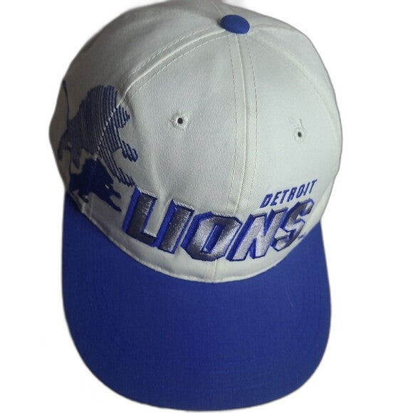 RetroVintage Thrift vintage Sports Specialties Lions hat with blue brim and Detroit Lions logo